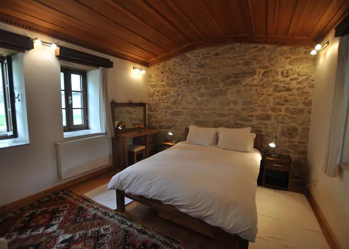 Goldsmith House Villa *