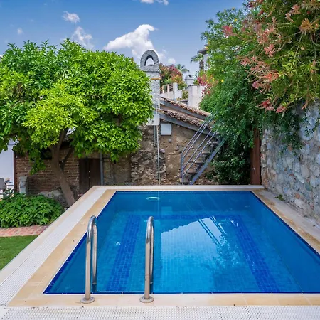 Goldsmith House Villa *