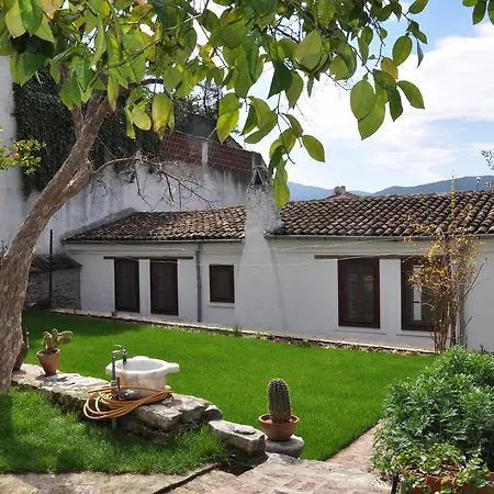 Villa Goldsmith House