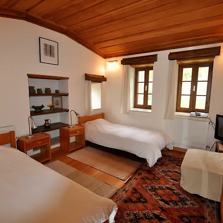 Goldsmith House 别墅 *